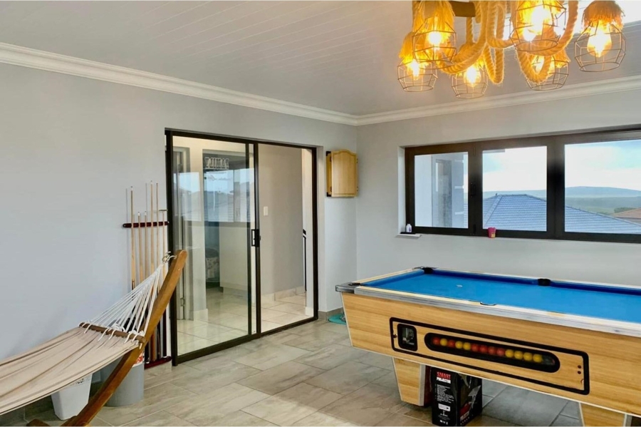 To Let 2 Bedroom Property for Rent in Dana Bay Western Cape